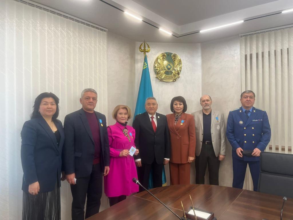 Высокая награда коллеги